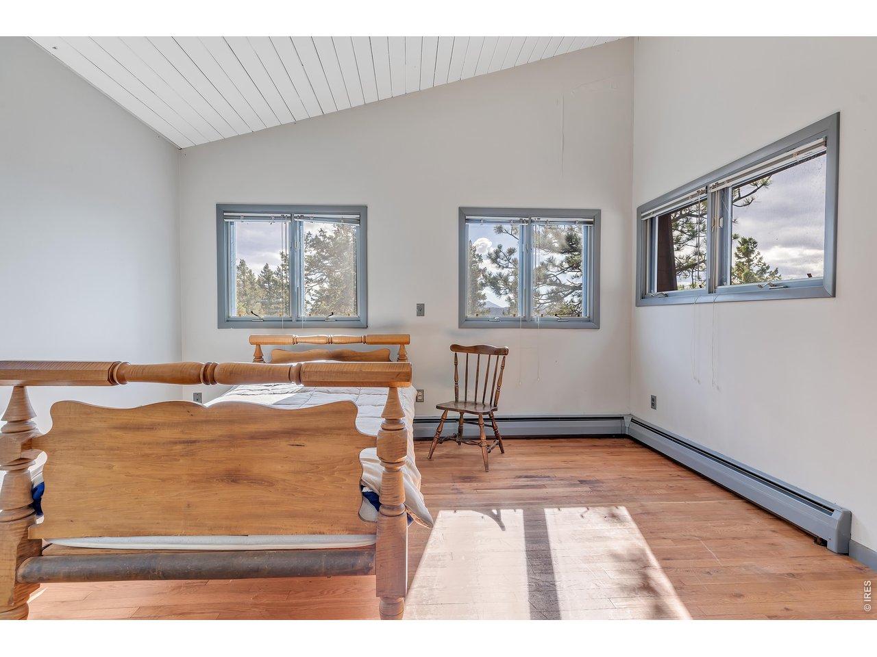 5566 Sugarloaf Road Boulder, CO 80302 - Photo 21 of 34