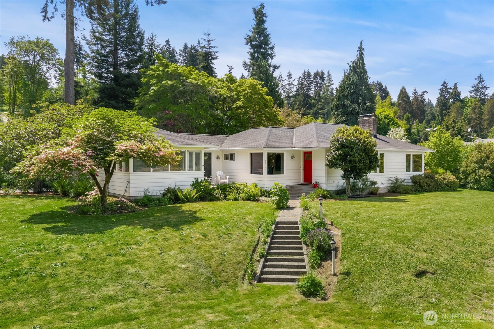 5930 Rose Loop Northeast Bainbridge Island, WA 98110 - Photo 3 of 40