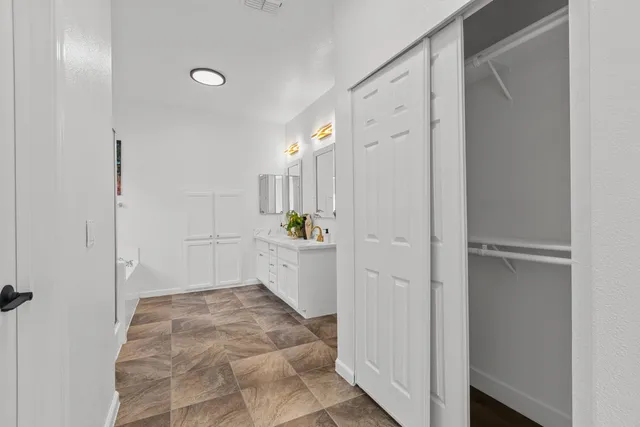 $558,000 | 5727 Honor Parkway, Sacramento, CA 95835