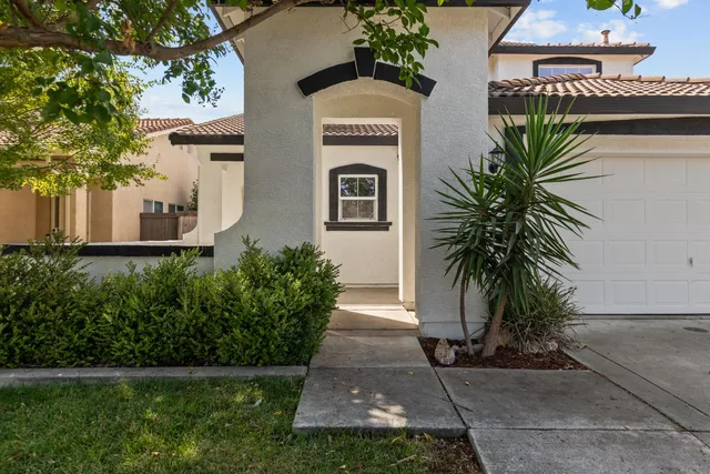 $558,000 | 5727 Honor Parkway, Sacramento, CA 95835