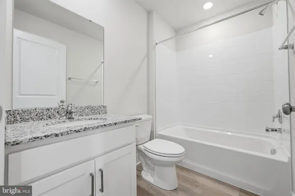 $2,400 | 113 Lakota Street, Winchester, VA 22602