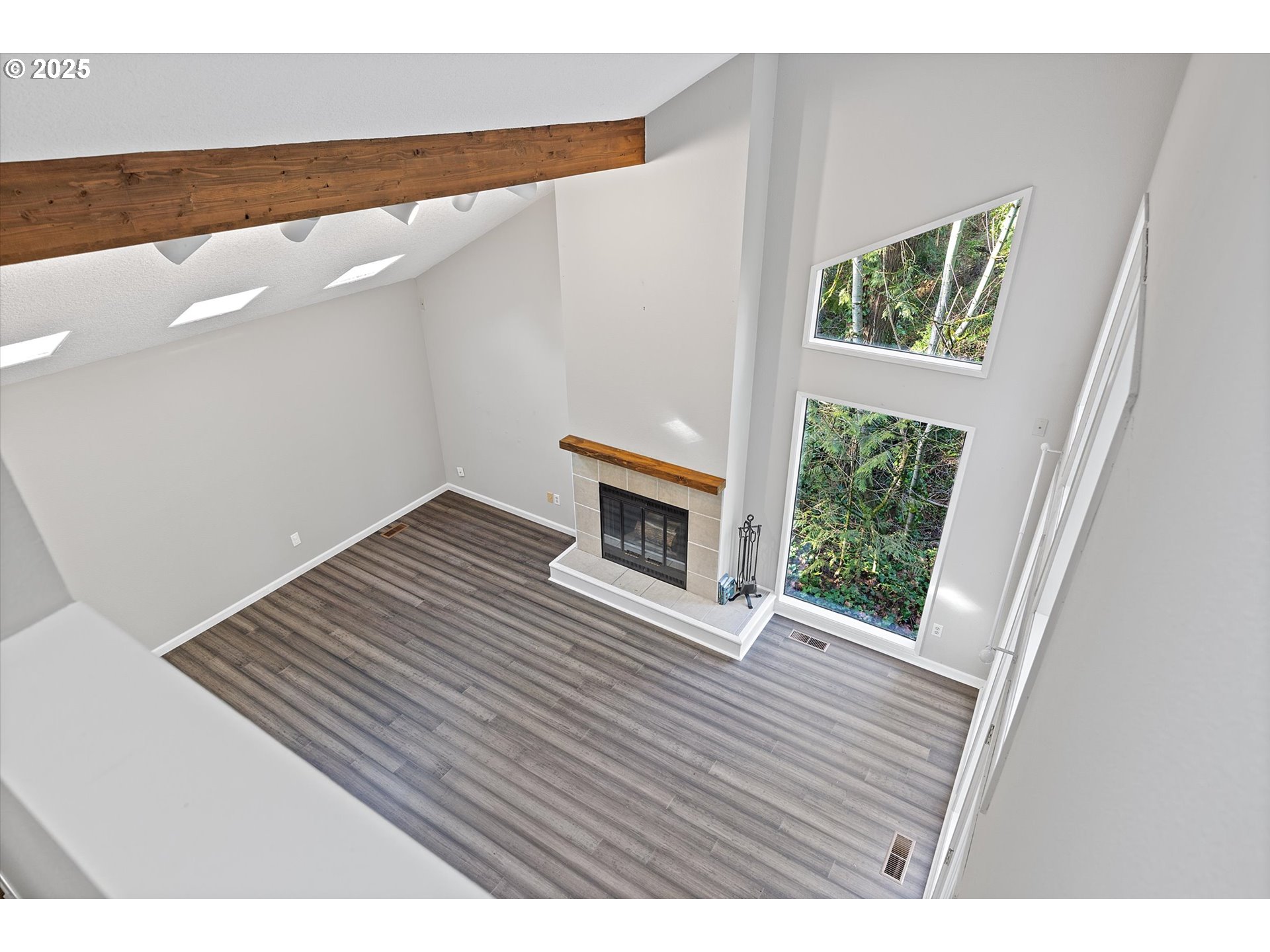 5915 Southwest Patton Road Portland, OR 97221 - Photo 7 of 34 Gallery Image 7