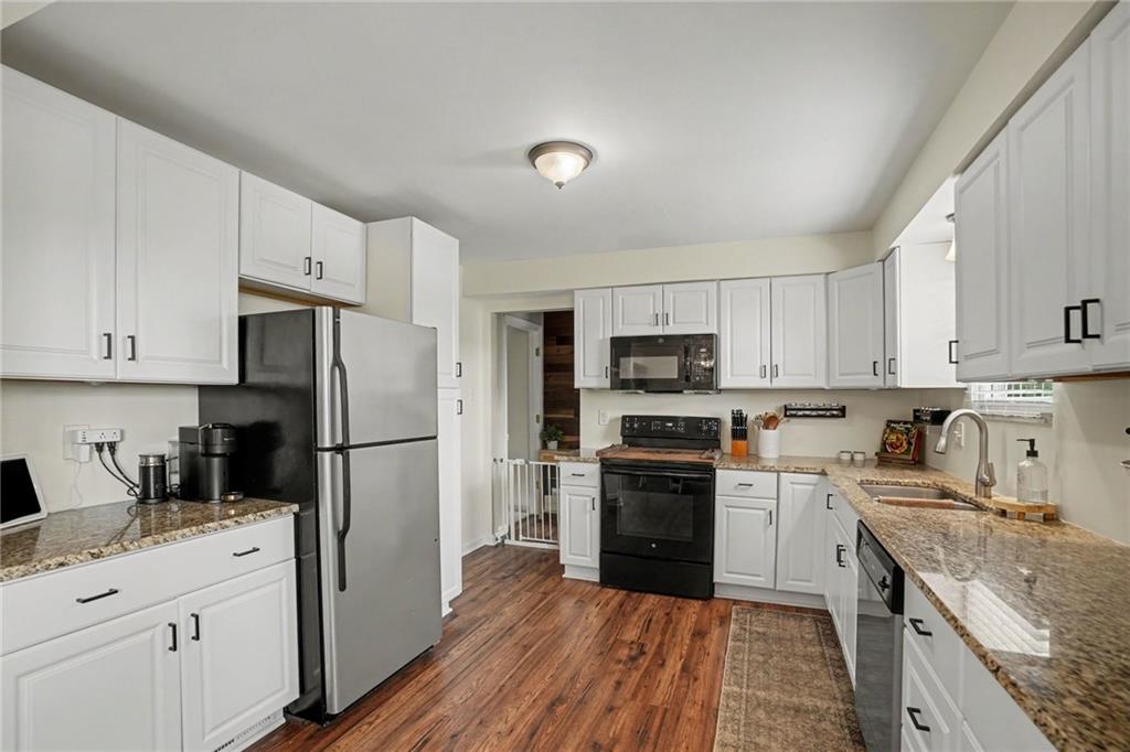 917 5th Street Baden, PA 15005 - Photo 11 of 27