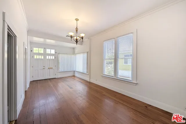 $6,250 | 222 Bicknell Avenue, Santa Monica, CA 90405