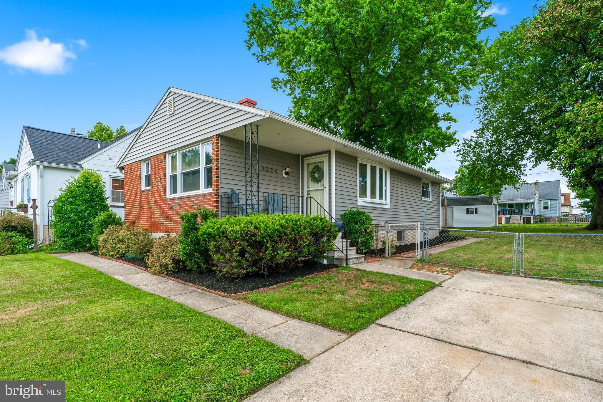 3224 Acton Road Parkville, MD 21234 - Photo 1 of 36