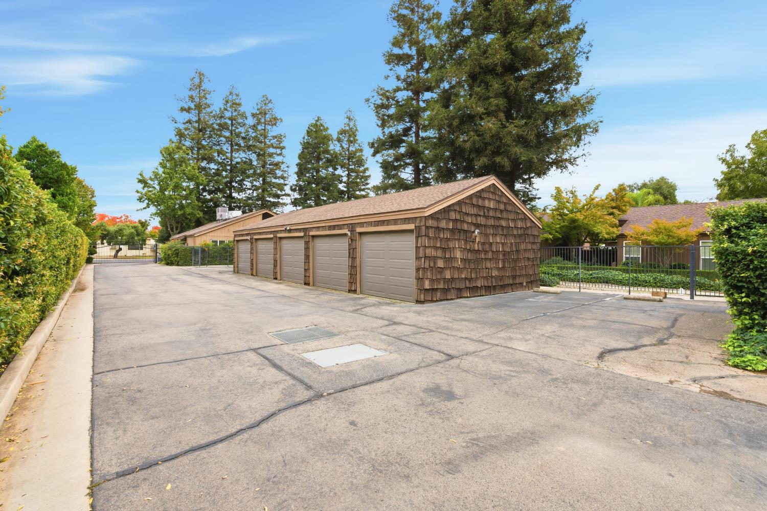 4869 North Harrison Avenue, Unit 109 Fresno, CA 93704 - Photo 30 of 46