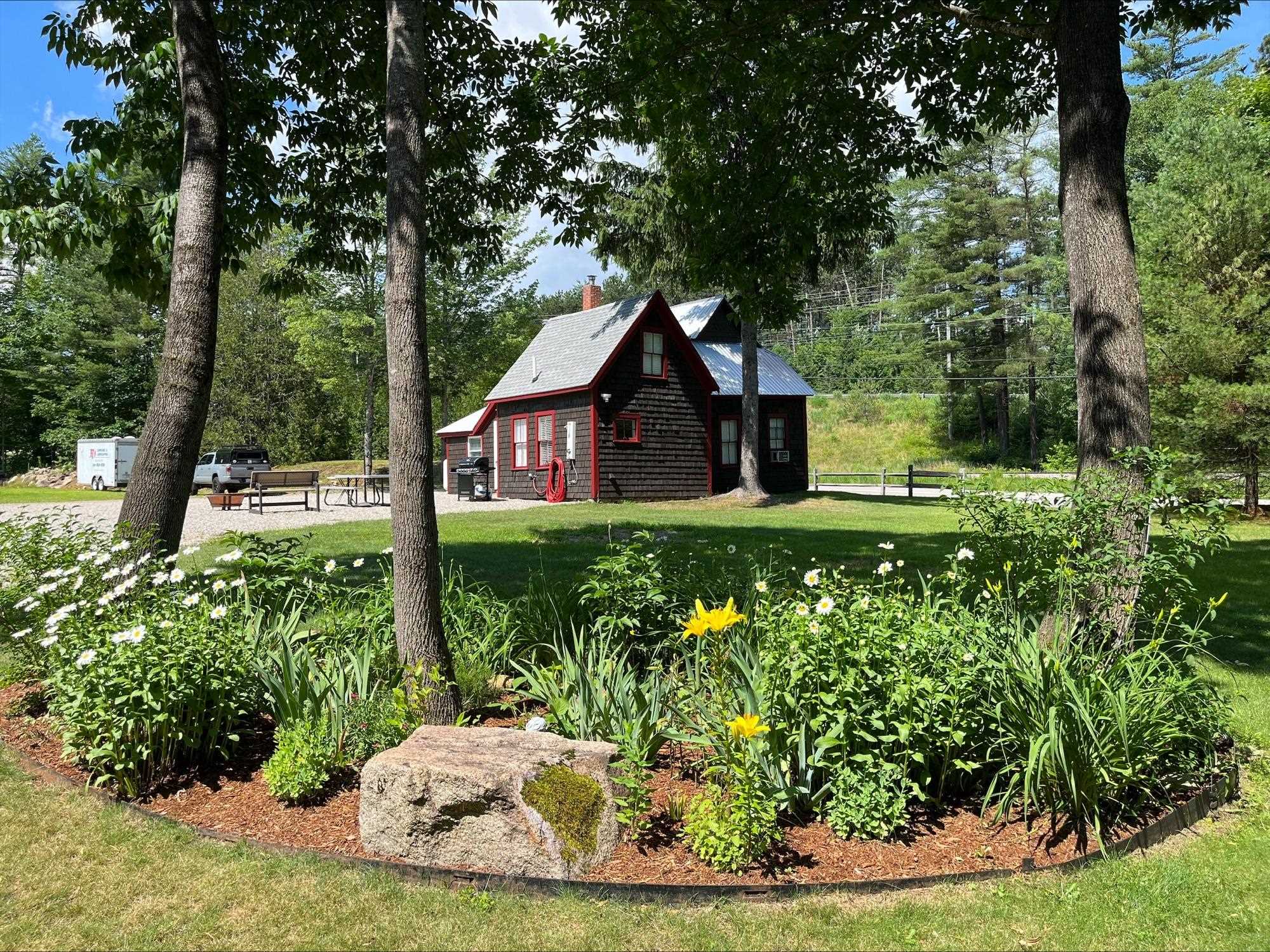 815 West Side Road North Conway, NH 03860 - Photo 6 of 41