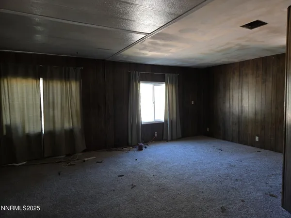 $295,000 | 1340 Topaz Ranch Drive, Topaz Ranch Estates, NV 89444