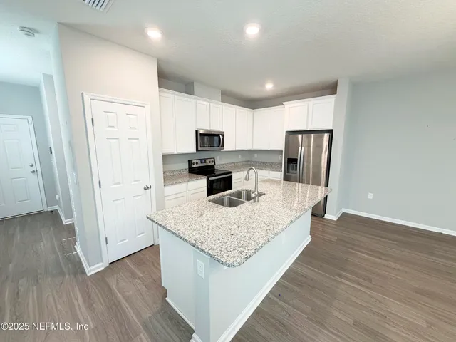 $2,300 | 13295 Didymus Drive, Jacksonville, FL 32258