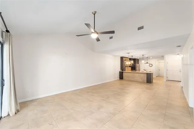 $270,000 | 1892 Southeast Clatter Bridge Road, Ocala, FL 34471