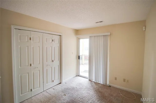 $149,900 | 9041 North Swan Circle, Brentwood, MO 63144