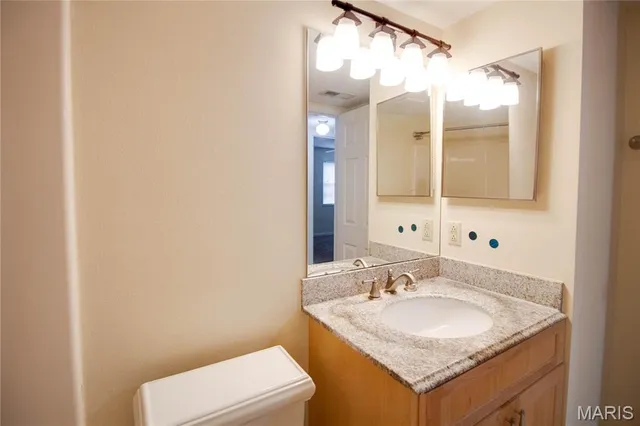 $149,900 | 9041 North Swan Circle, Brentwood, MO 63144