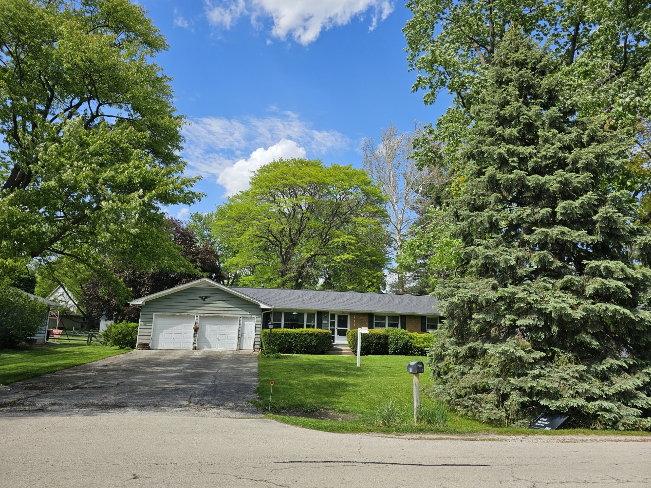 813 Considine Road Geneva, IL 60134 - Photo 2 of 67