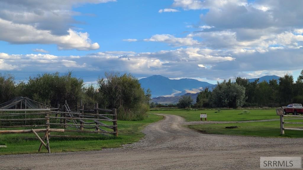 6 Homestead Trail Challis, ID 83226 - Photo 12 of 36