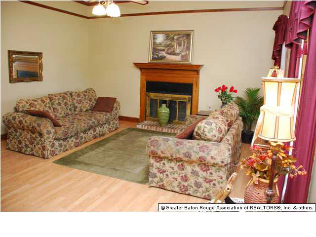 4141 Country View Drive Baton Rouge, LA 70817 - Photo 3 of 11 Gallery Image 3