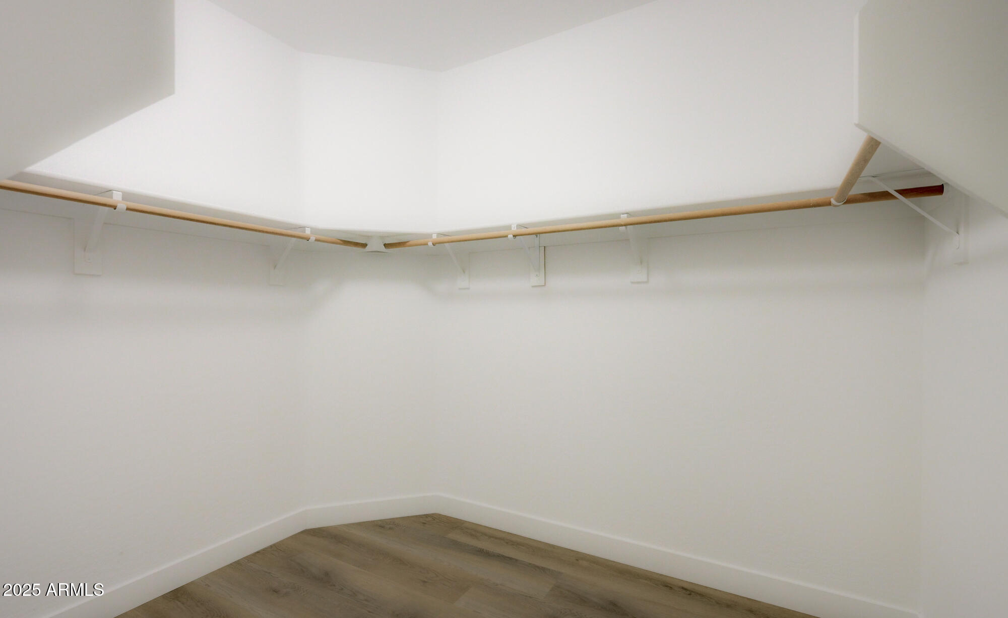 6646 East Rochelle Circle Mesa, AZ 85215 - Photo 25 of 43 a view of a room with shelf