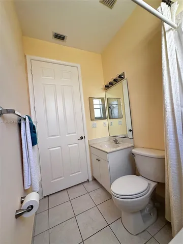 $3,000 | 606 Mariner Bay Boulevard, Unit 1, Fort Pierce, FL 34949