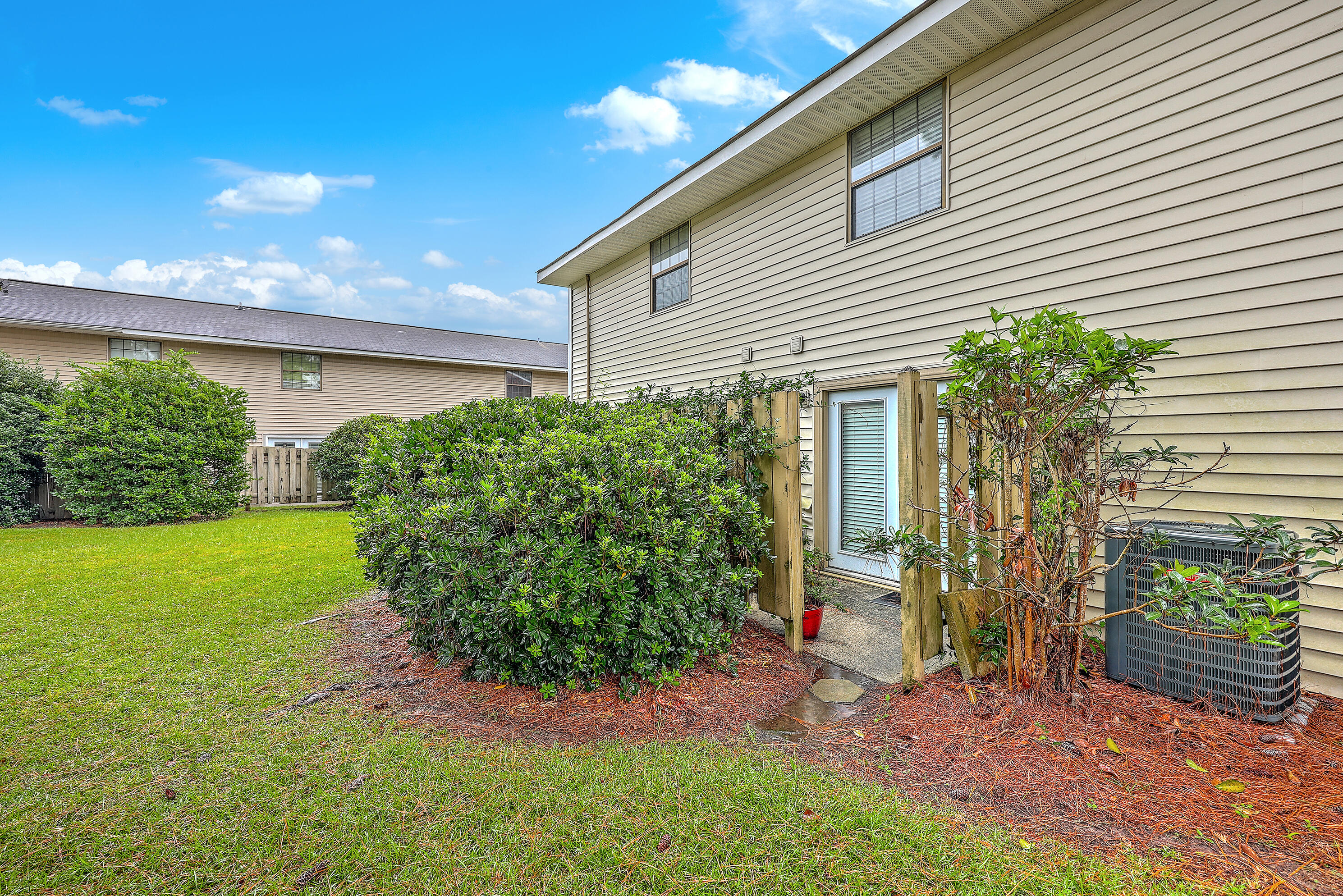 2362 Parsonage Road, Unit 14D Charleston, SC 29414 - Photo 26 of 30 ZYN_2520_1_2_3_4_5_6