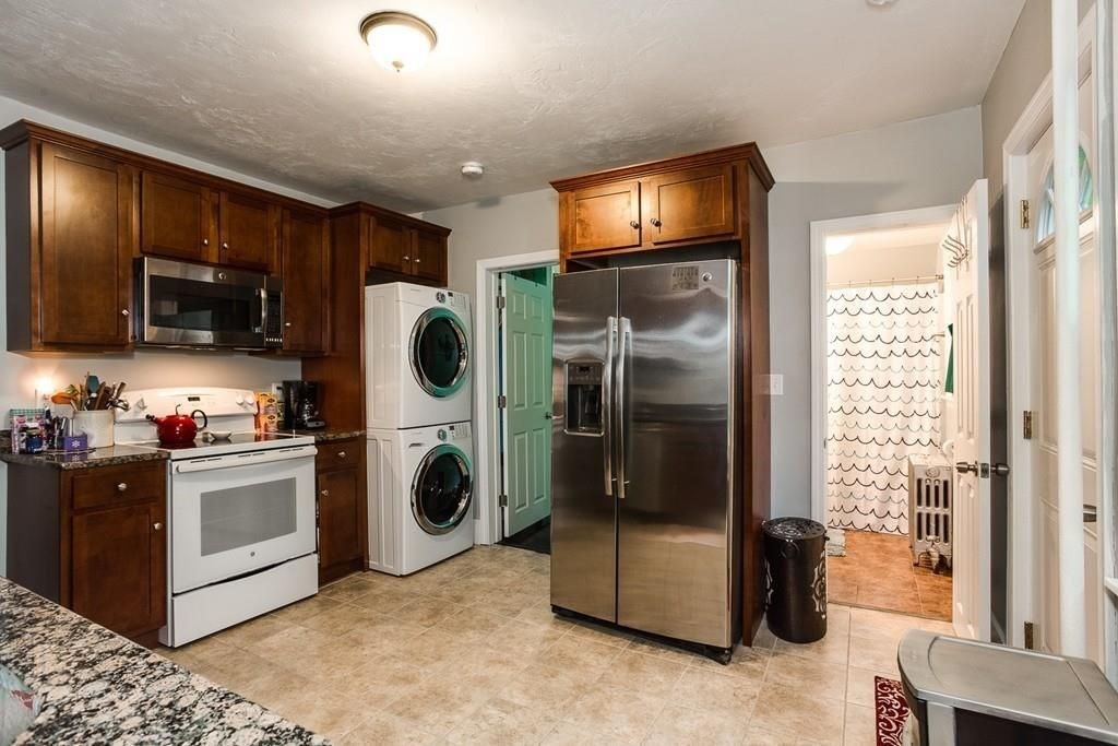 2 Andy Road Worcester, MA 01602 - Photo 6 of 18 Gallery Image 6