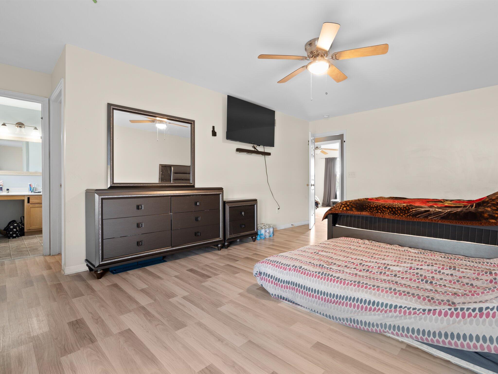 7627 East 112th Avenue Crown Point, IN 46307 - Photo 13 of 21 2048x1536