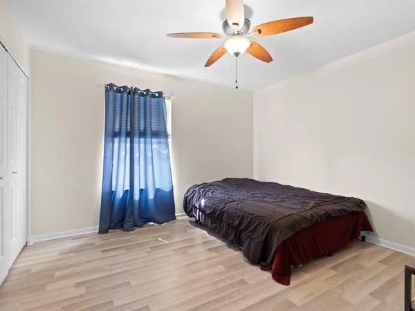 $285,000 | 7627 East 112th Avenue, Crown Point, IN 46307