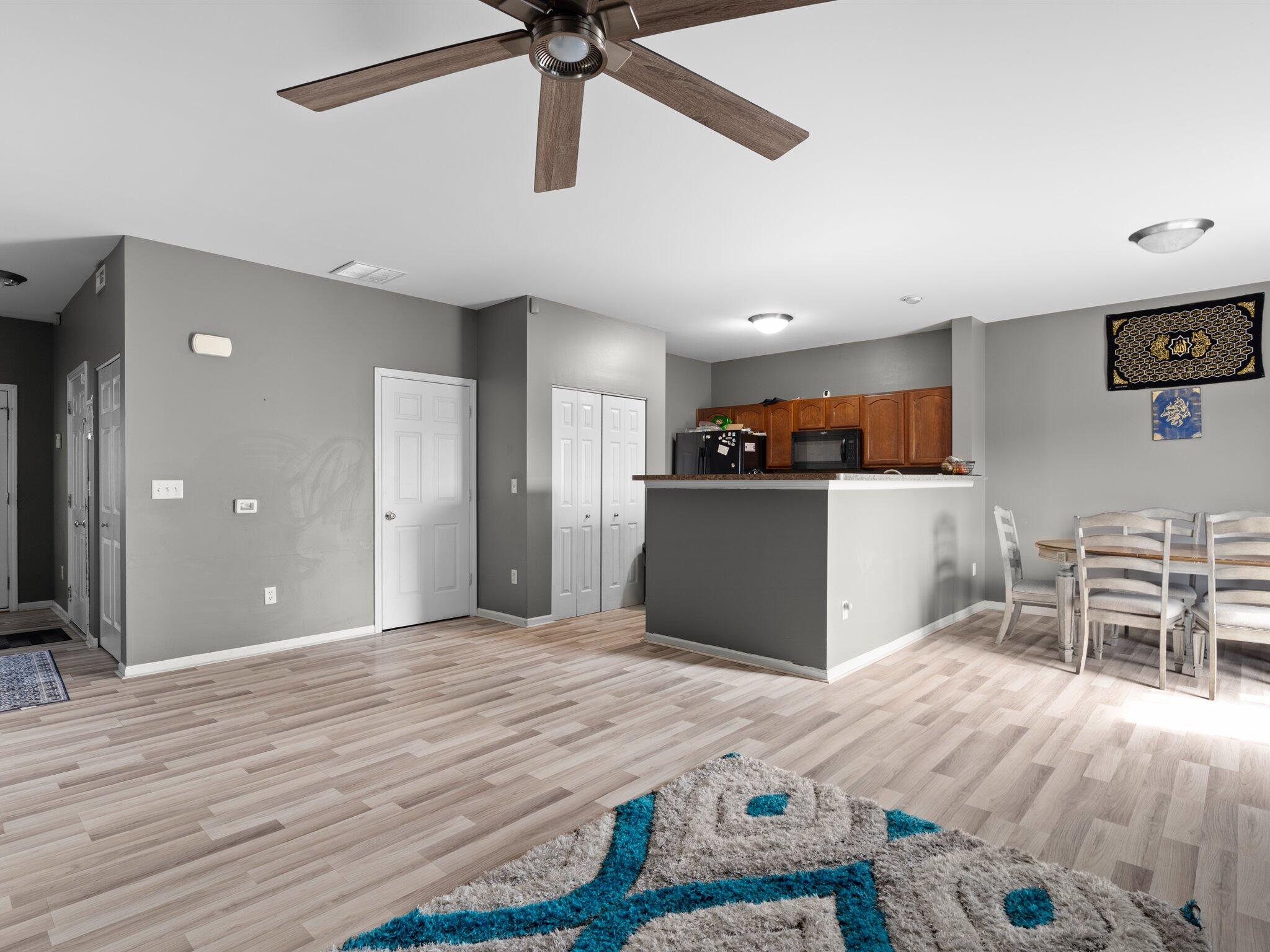 7627 East 112th Avenue Crown Point, IN 46307 - Photo 4 of 21 2048x1536