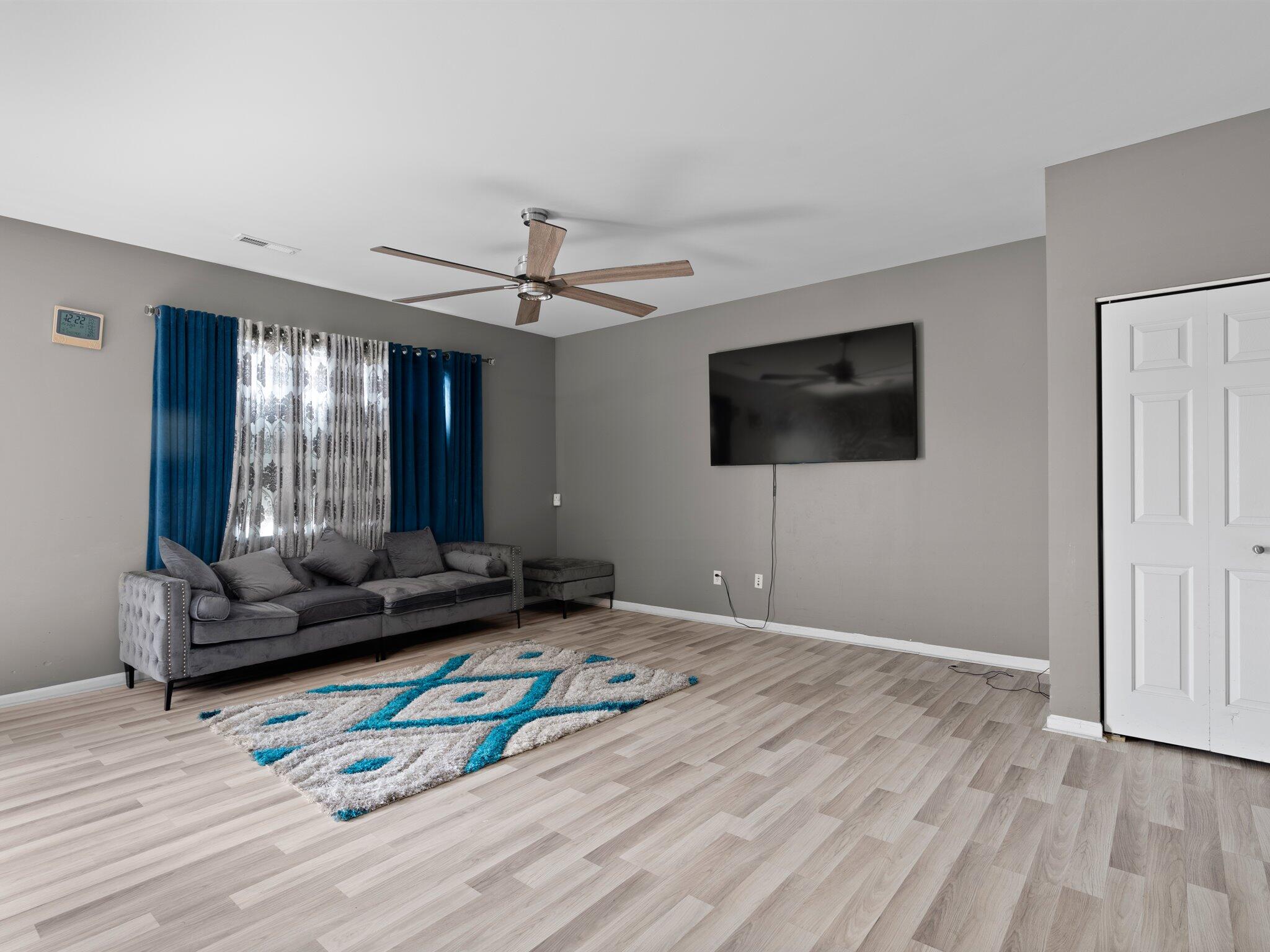 7627 East 112th Avenue Crown Point, IN 46307 - Photo 5 of 21 2048x1536