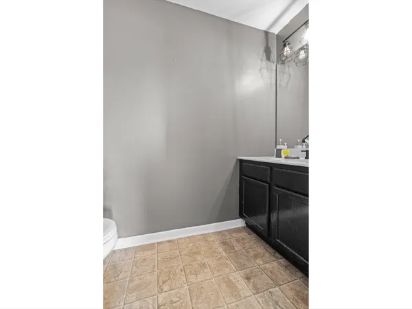 $285,000 | 7627 East 112th Avenue, Crown Point, IN 46307