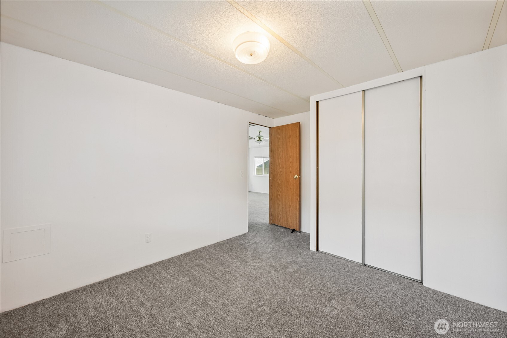 2355 Sparrow Loop, Unit 169 Kelso, WA 98626 - Photo 20 of 33