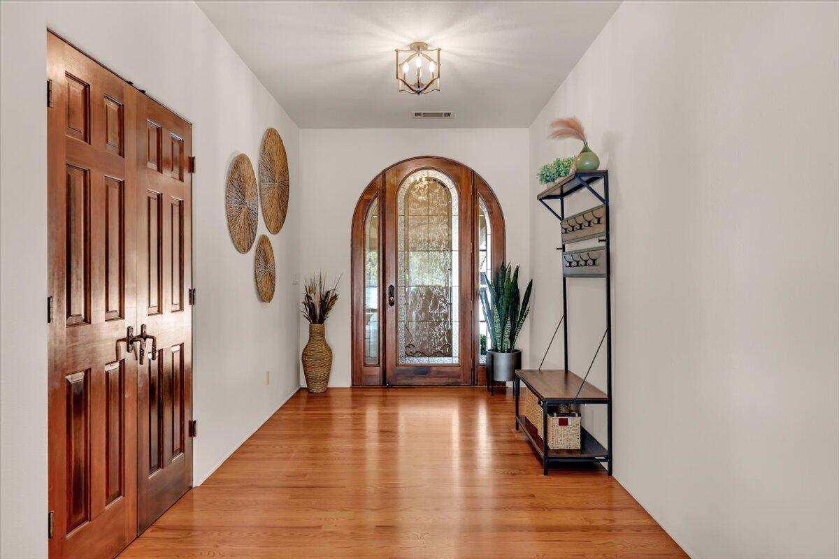 6681 Riverside Drive Redding, CA 96001 - Photo 15 of 124 006-6681 Riverside Dr - I-27