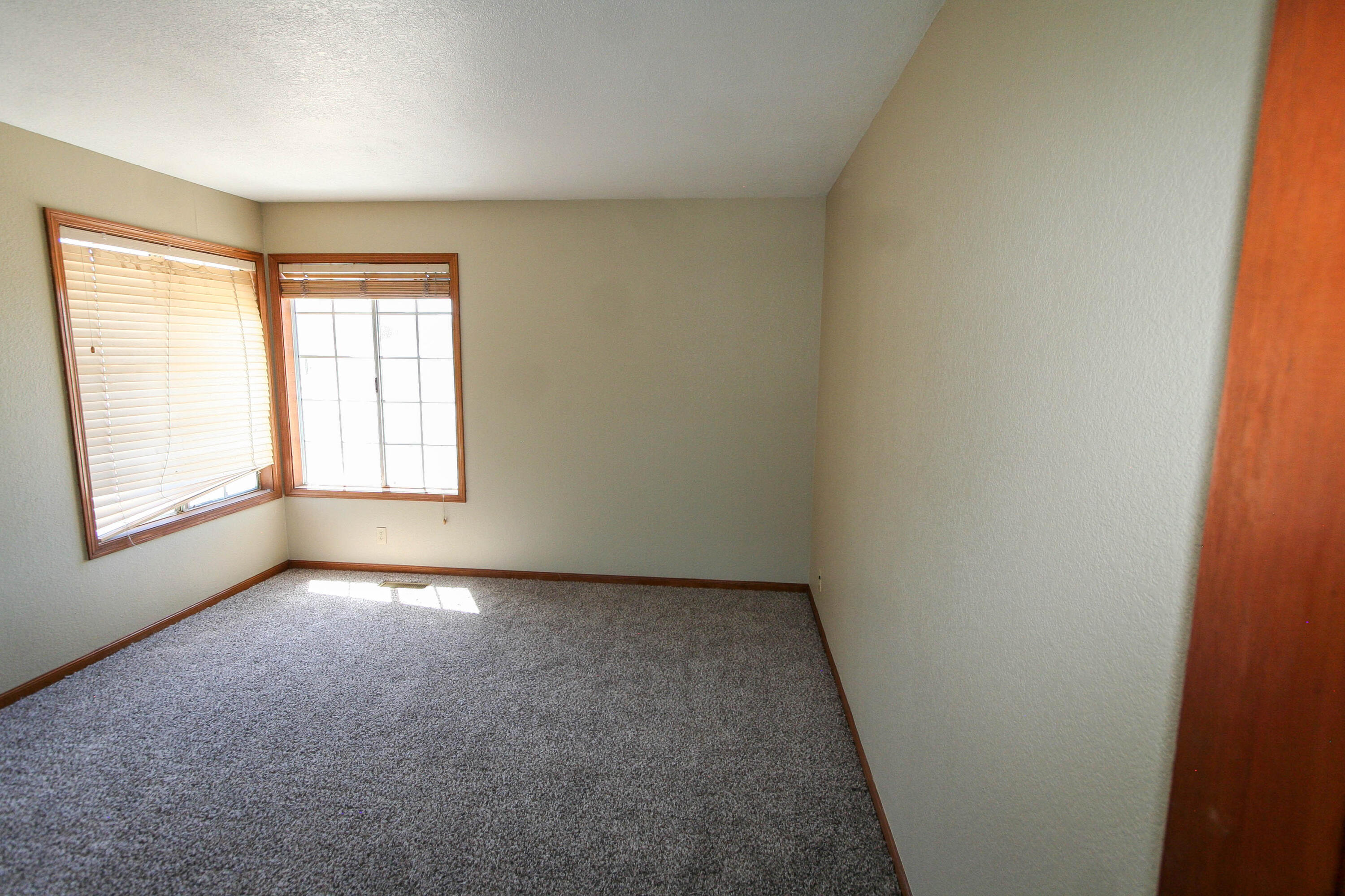 2400 Erwin Ranch Road Big Bear City, CA 92314 - Photo 34 of 51 PS-7755