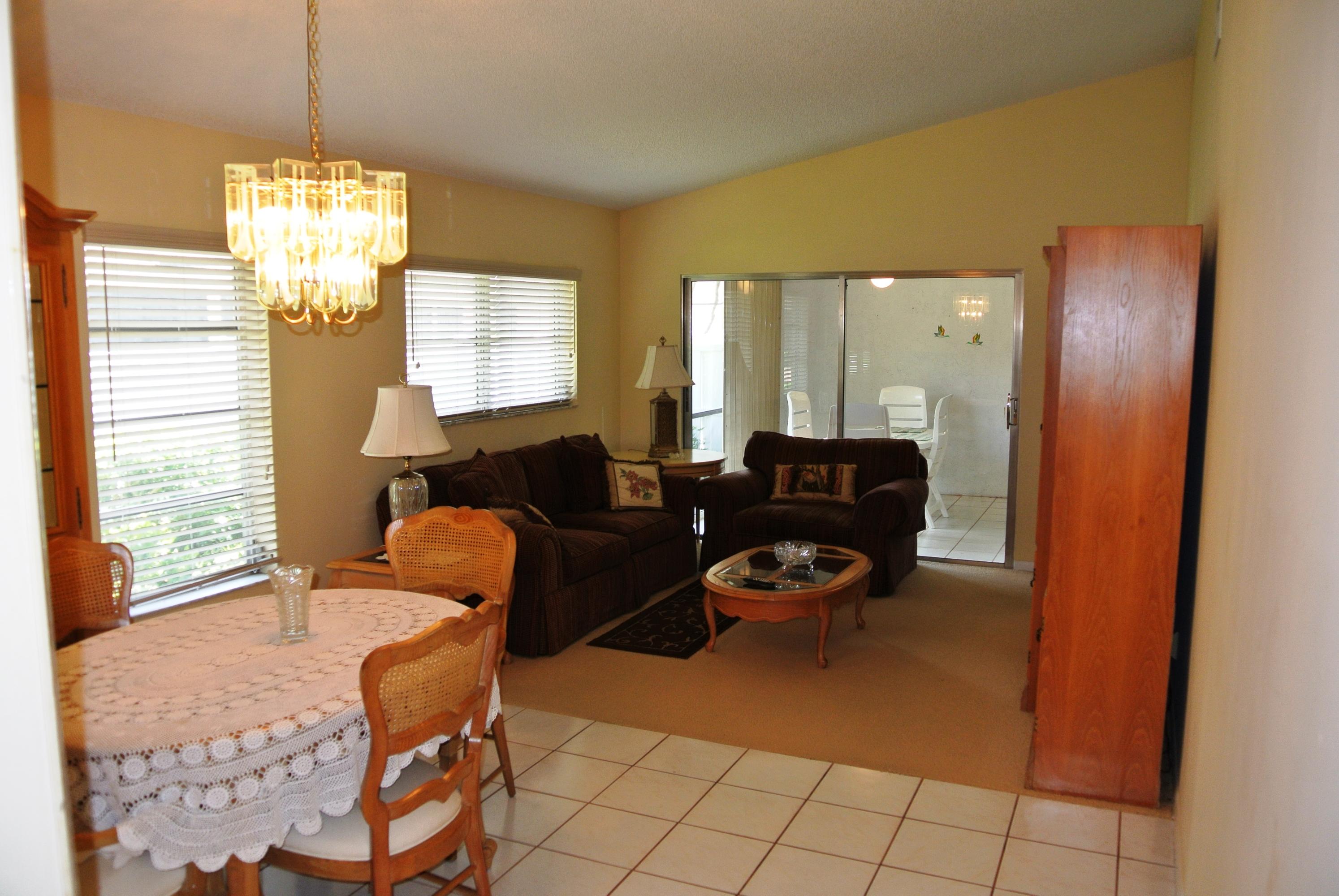 8870 Windtree Street Boca Raton, FL 33496 - Photo 9 of 15 Great Room