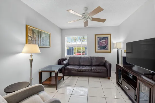 $249,000 | 7342 Lake Meadow Way, Unit 102, Boynton Beach, FL 33437
