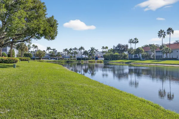 $249,000 | 7342 Lake Meadow Way, Unit 102, Boynton Beach, FL 33437