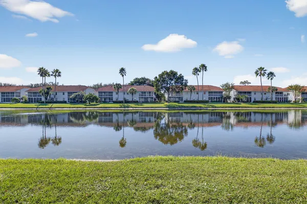$249,000 | 7342 Lake Meadow Way, Unit 102, Boynton Beach, FL 33437
