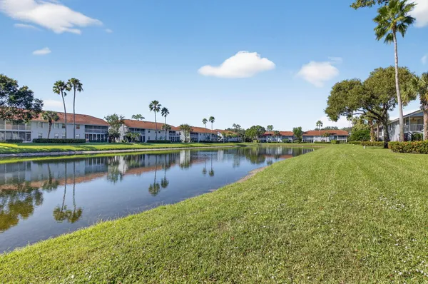 $249,000 | 7342 Lake Meadow Way, Unit 102, Boynton Beach, FL 33437