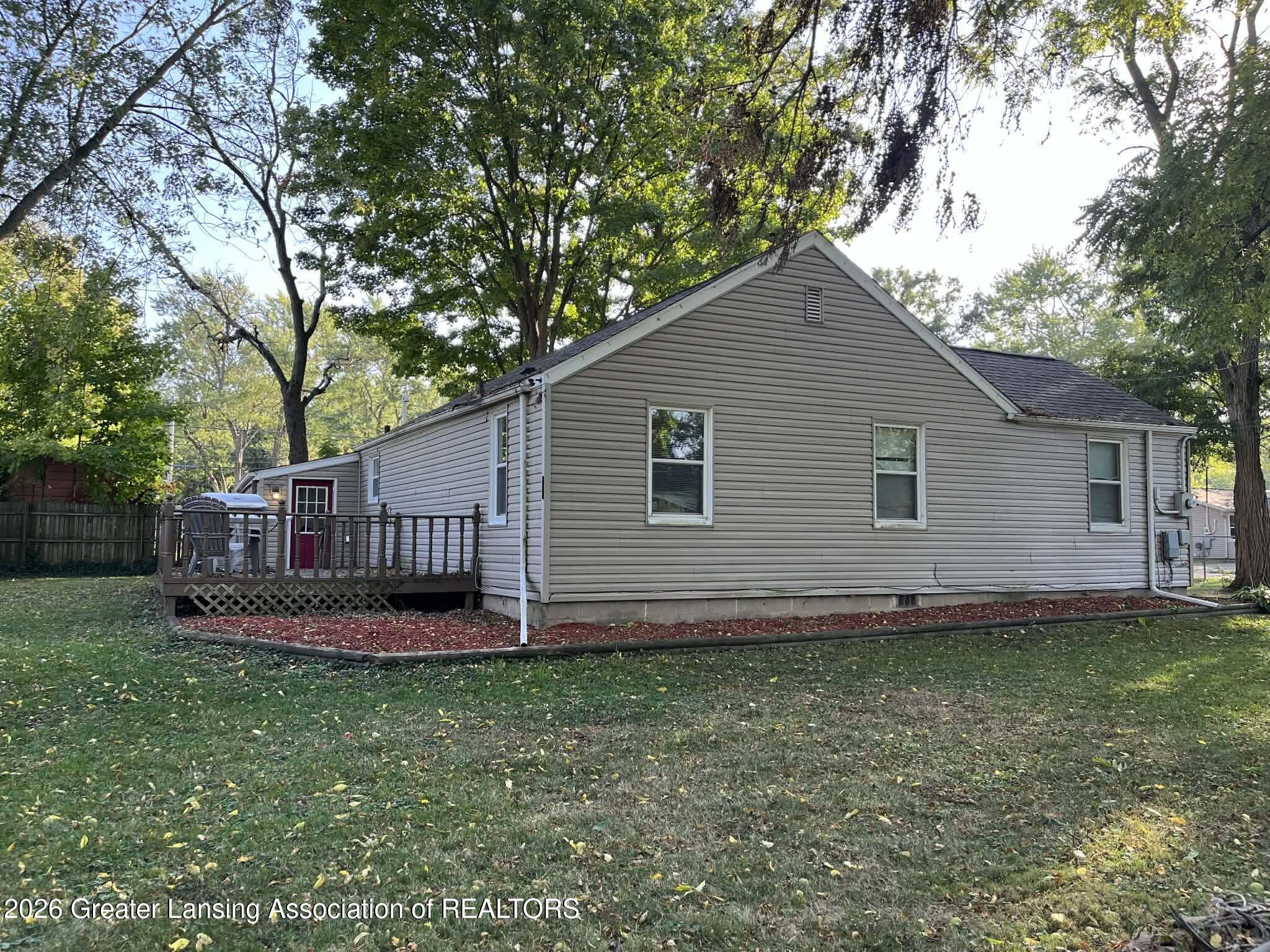 5017 Ingham Street Lansing, MI 48911 - Photo 29 of 33 f7c3d00c-d568-45e9-ae06-e451072bc033