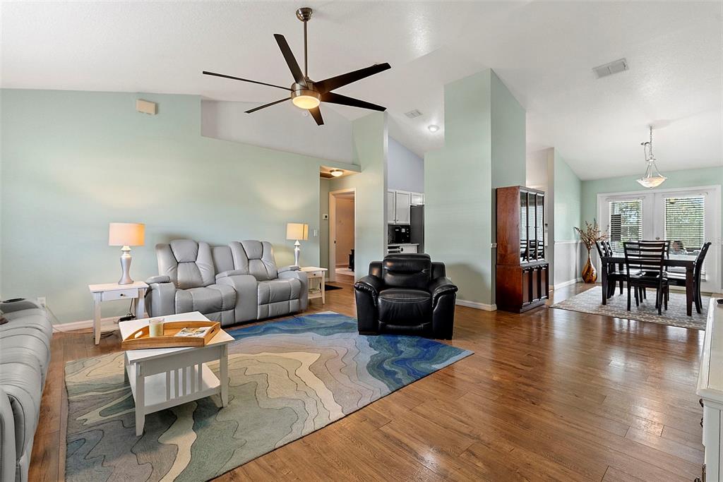 10828 Crescent Ridge Loop Clermont, FL 34711 - Photo 5 of 29 Gallery Image 5