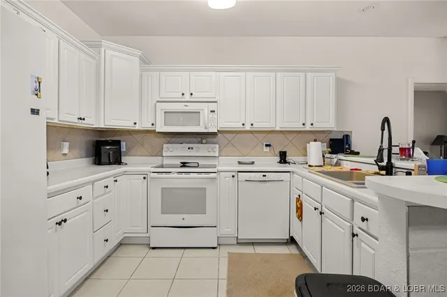 $379,900 | 562 Hyd A Way Road, Unit 3E, Camdenton, MO 65020