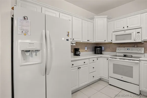 $344,900 | 562 Hyd A Way Road, Unit 3E, Camdenton, MO 65020