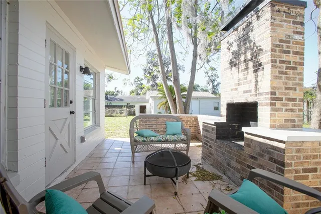 a building outdoor space with patio furniture