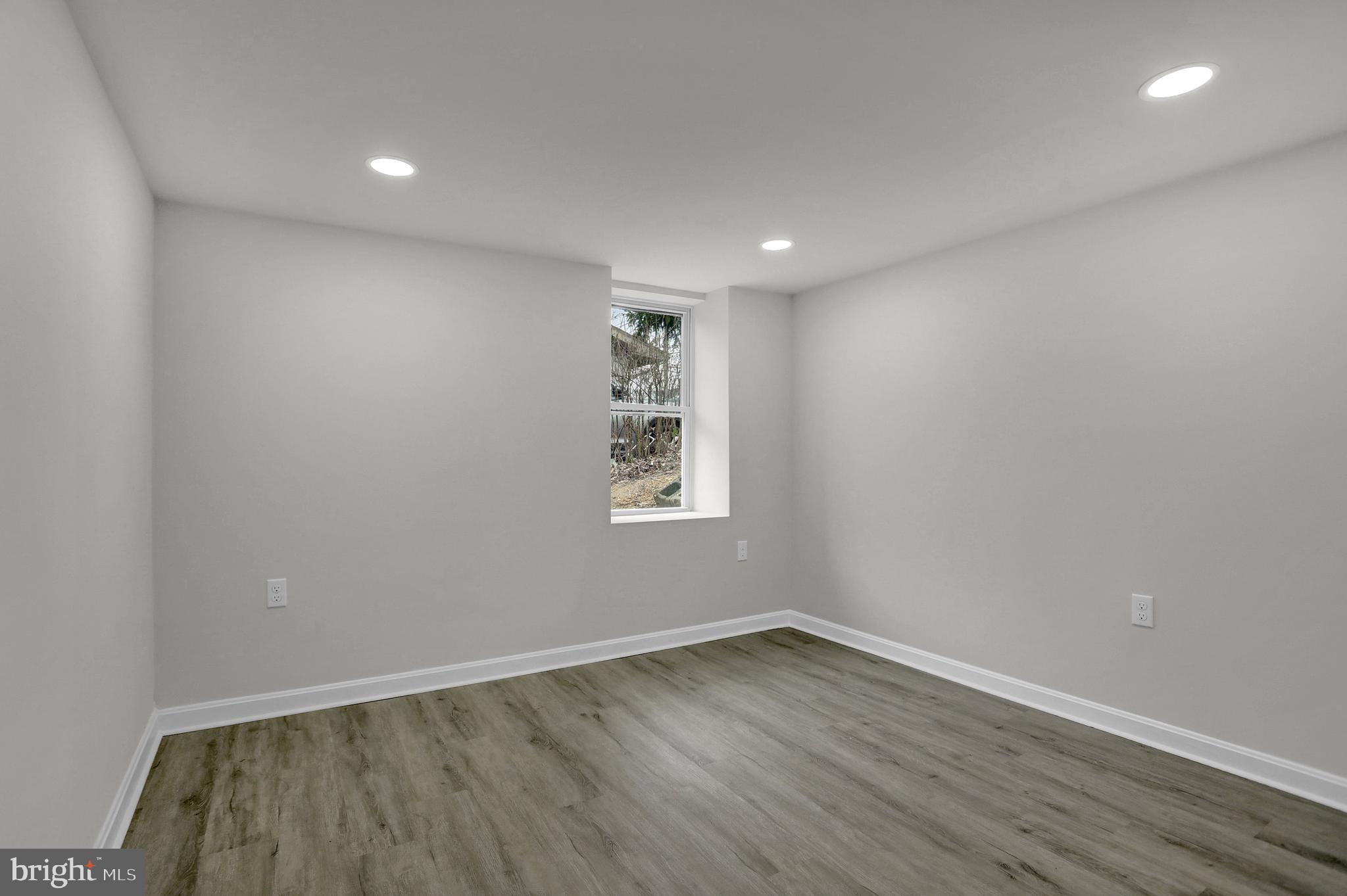 8008 Hillendale Road Parkville, MD 21234 - Photo 16 of 19