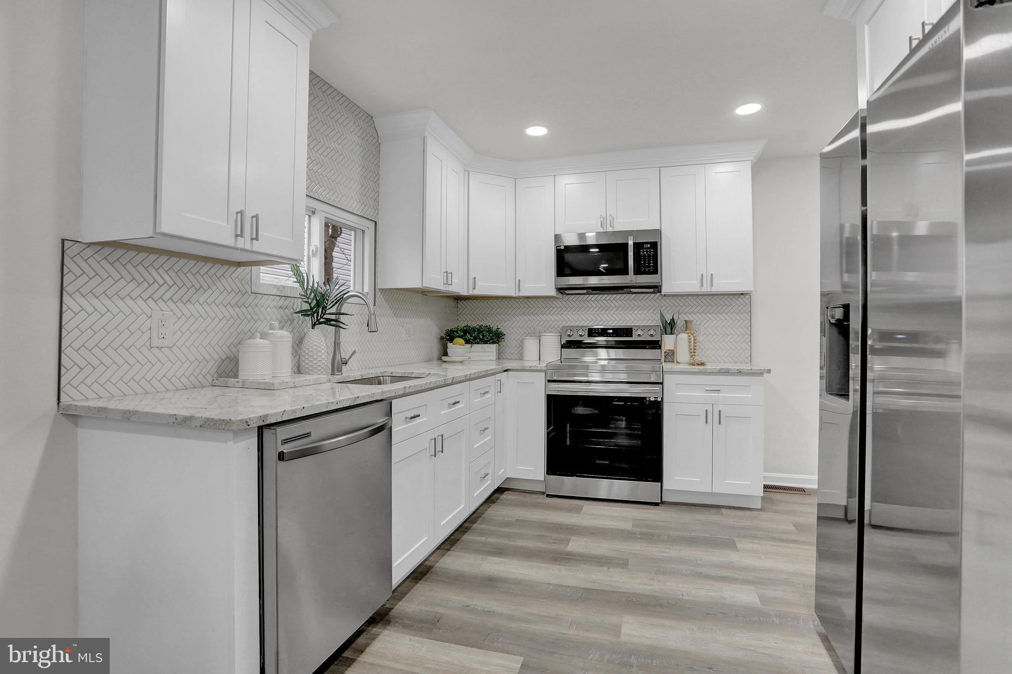 8008 Hillendale Road Parkville, MD 21234 - Photo 8 of 19