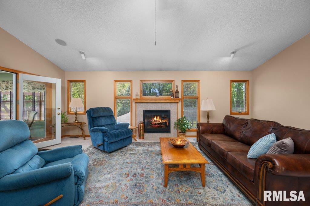 77 Parkview Drive Eldridge, IA 52748 - Photo 24 of 50