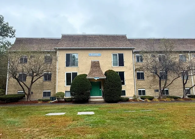 $235,000 | 176 Swanson Road, Unit 307, Boxborough, MA 01719