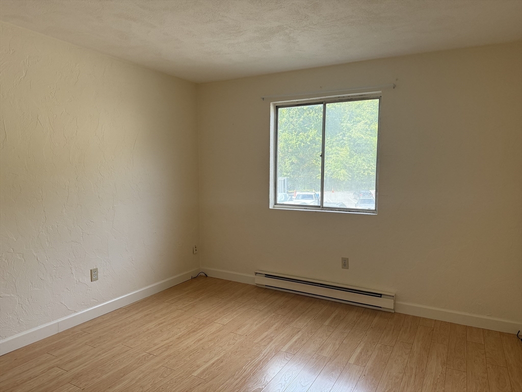 176 Swanson Road, Unit 307 Boxborough, MA 01719 - Photo 6 of 9