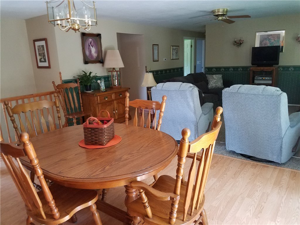 255 Bayberry Road Woonsocket, RI 02895 - Photo 9 of 20