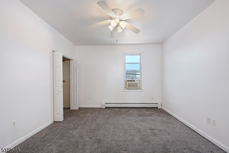 80 Heckel Street Belleville, NJ 07109 - Photo 28 of 33