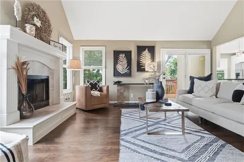 $315,000 | 4823 North Beacon Avenue, Kansas City, MO 64119