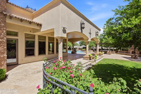 $3,600,000 | 2286 East Plum Street, Gilbert, AZ 85298